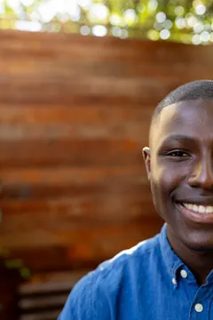 客服与合规支持